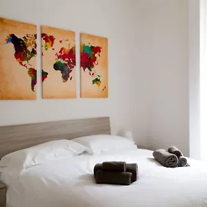 Mattias - The House Of Travelers Côme